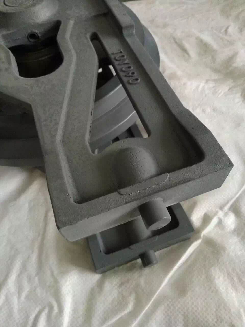Excavator idler machining detail