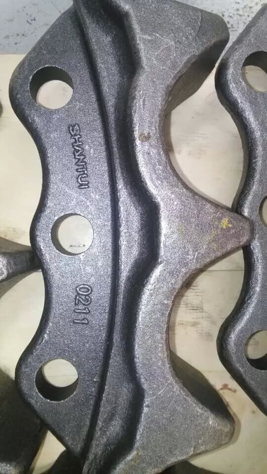 Bulldozer segment machining detail