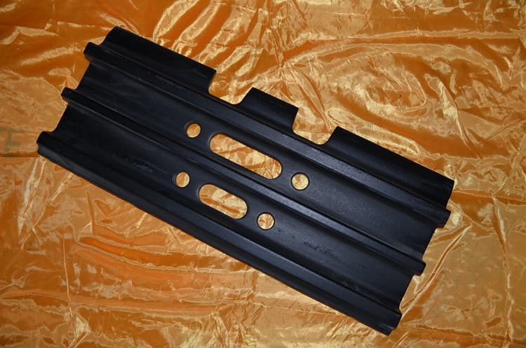 Excavator track shoes top structure view