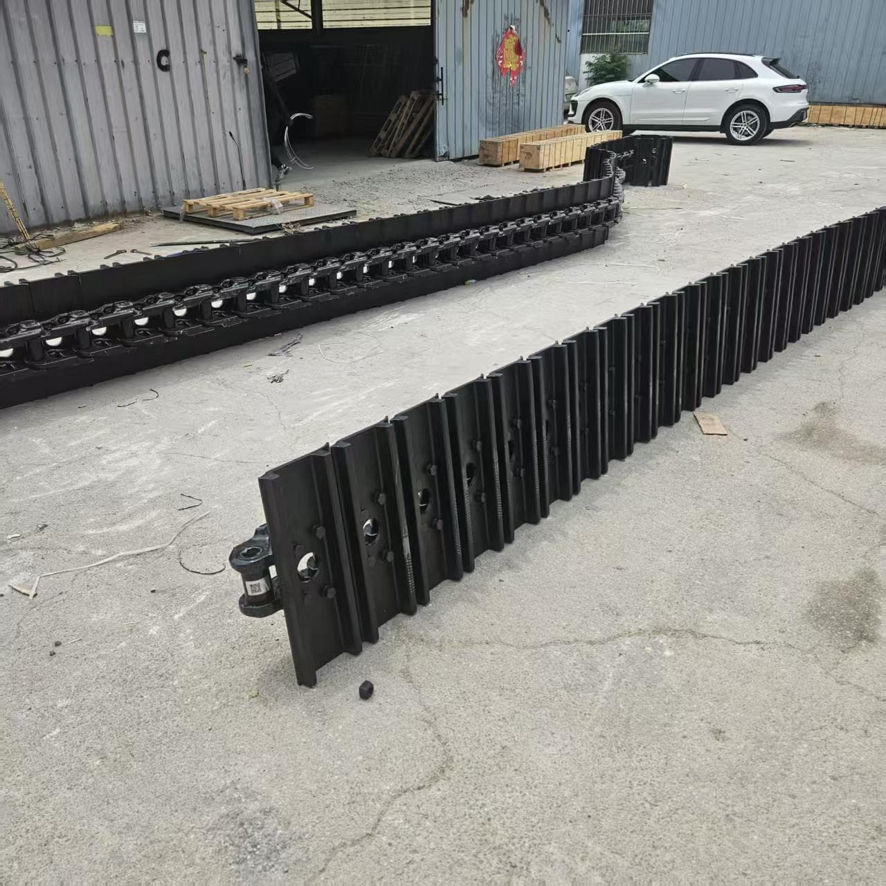 Bulldozer complete track group track shoe detail